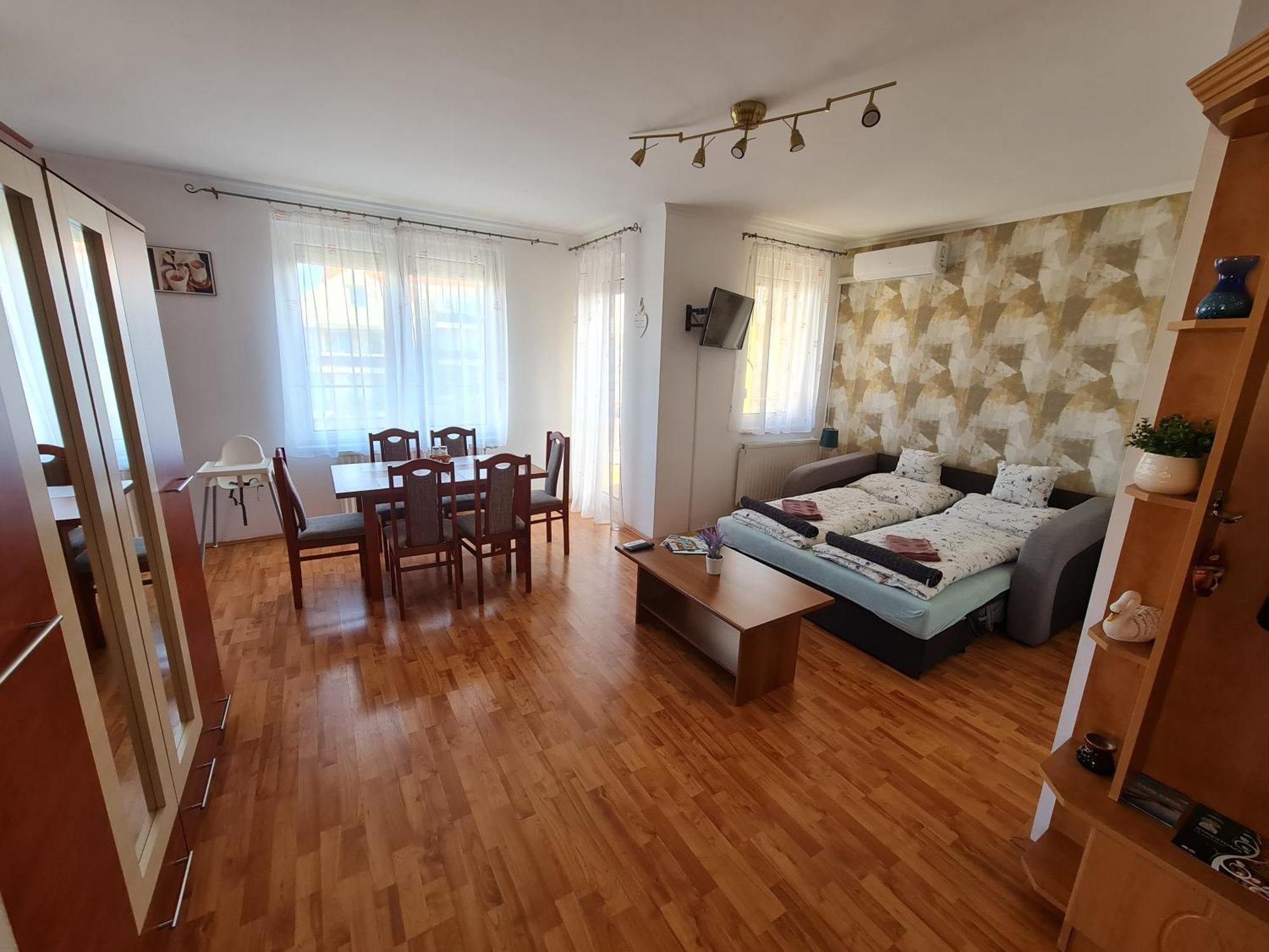 Fischer Apartman 3 Hajduszoboszlo Ngoại thất bức ảnh